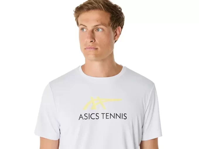 MEN’S COURT GRAPHIC TEE MEN’S COURT GRAPHIC TEE