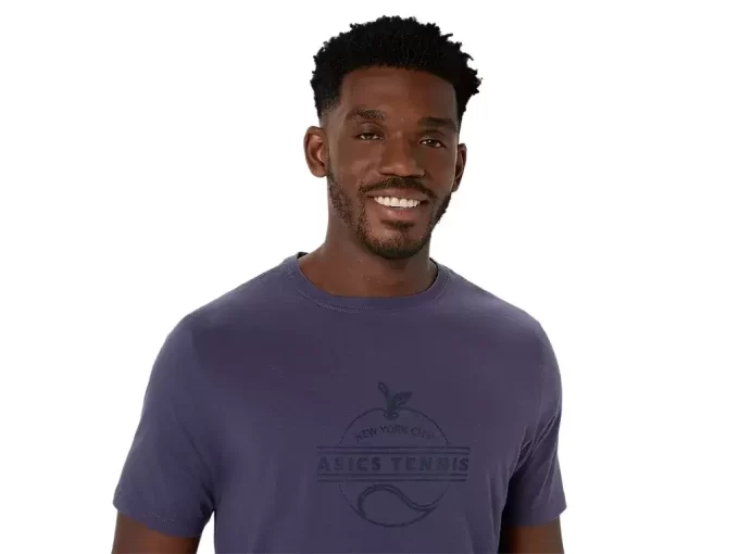 MEN’S NY TENNIS TEE