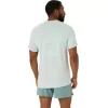 MEN’S SEAMLESS SHORT SLEEVE TOP
