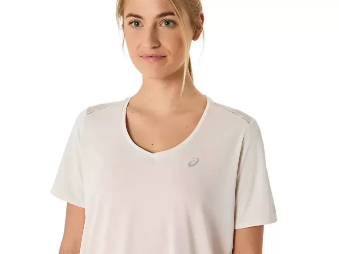 ROAD V-NECK SHORT SLEEVE TOP ROAD V-NECK SHORT SLEEVE TOP