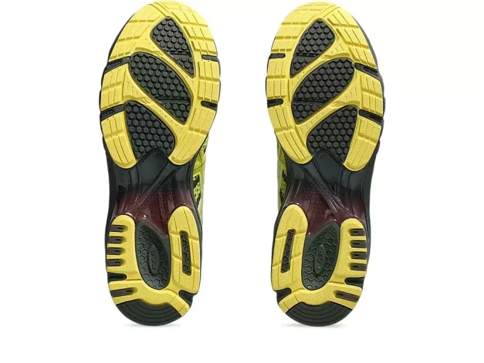 UB9-S GEL-DS TRAINER  14