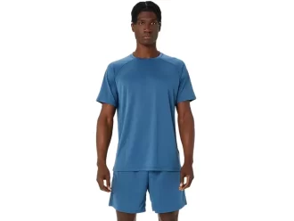 VENTED KNIT SHORT SLEEVE TOP