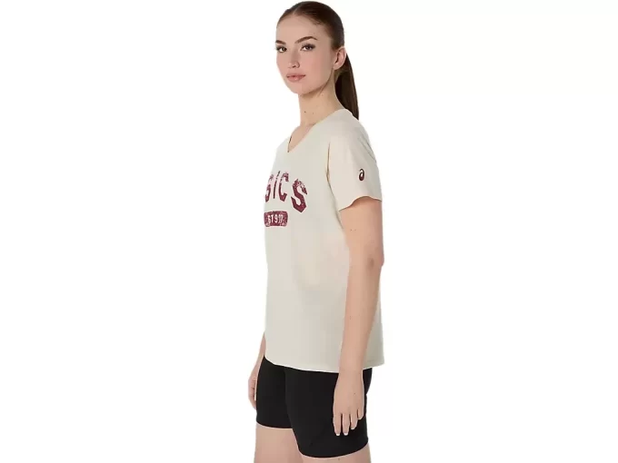 WOMEN’S SHORT SLEEVE EST 1977 V-NECK TEE